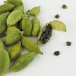 Descubre los secretos de las semillas de cardamomo: usos, beneficios y recetas